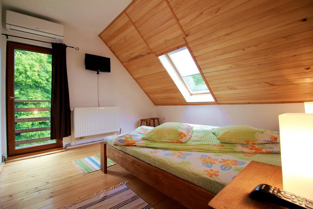 Vila Sucu Hotel Poiana Mărului Kamer foto