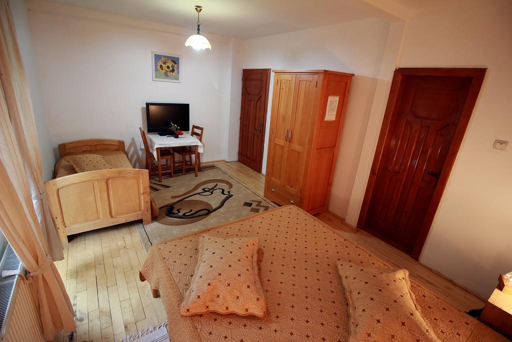 Vila Sucu Hotel Poiana Mărului Kamer foto
